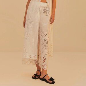 Farm Rio Pants | White Coconut Richilieu Pants - NWT 🤩